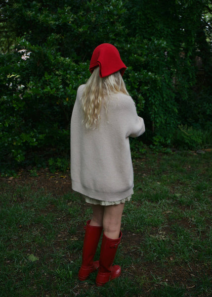 STRAWBERRY TRIANGLE SCARF