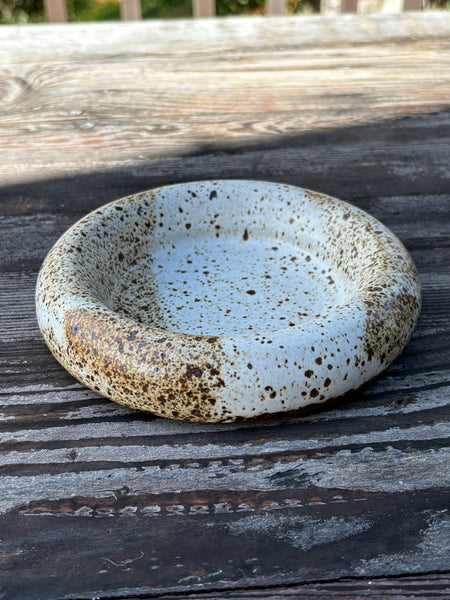 White bubble Dish — Medium