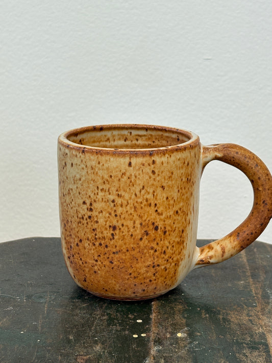 MUGS