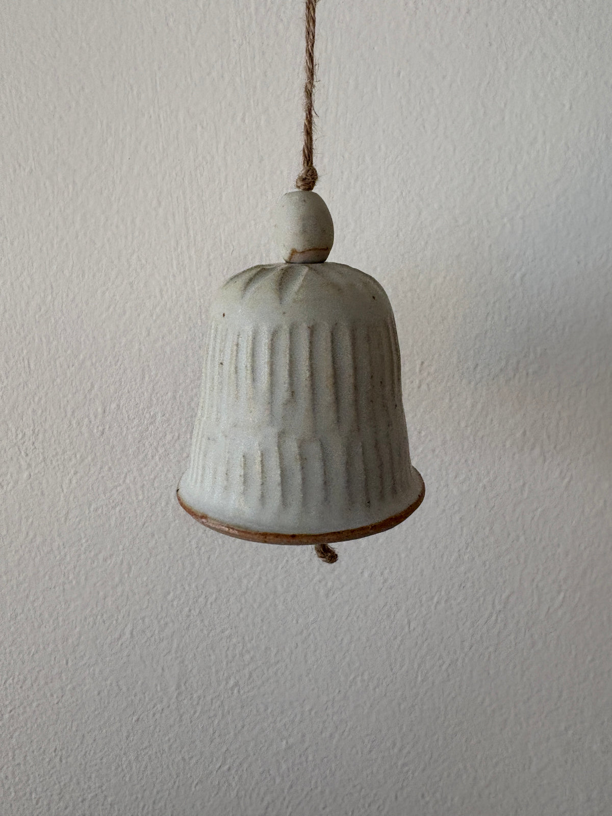 Bell | 3" x 3"