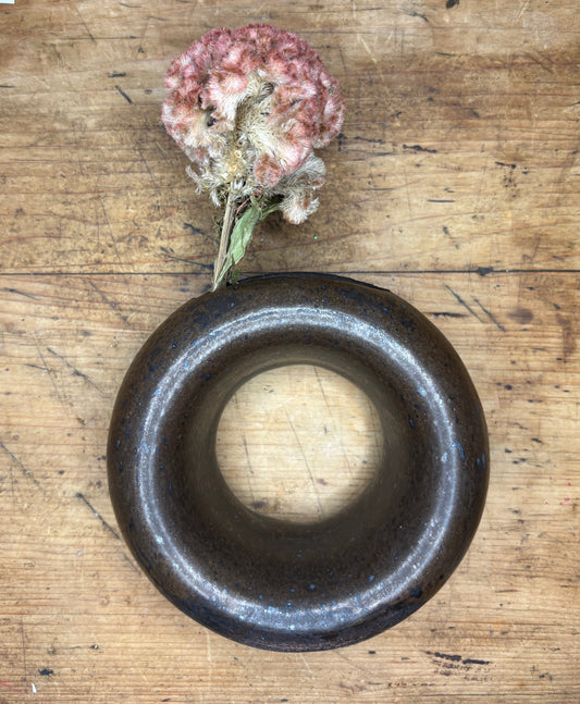 Black Loop Vase - Medium 1