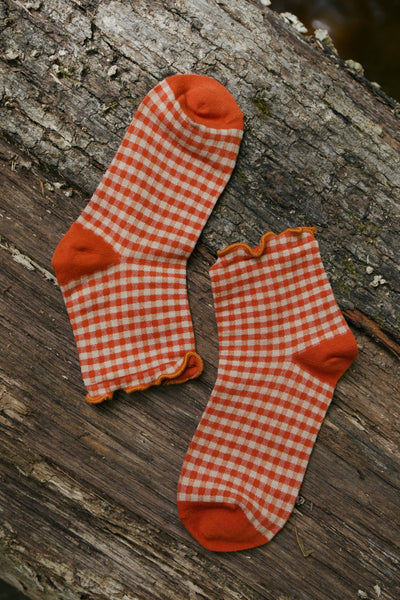 ORANGE GINGHAM SOCKS